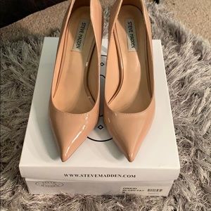 Blush Steve Madden Pumps